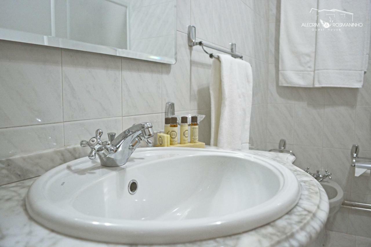 Alecrim Rosmaninho Guest House Піньєл Екстер'єр фото